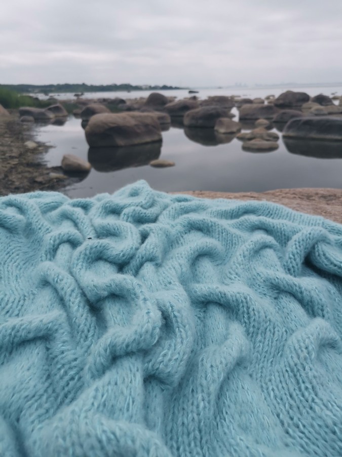 Calm Waves - Cardigan