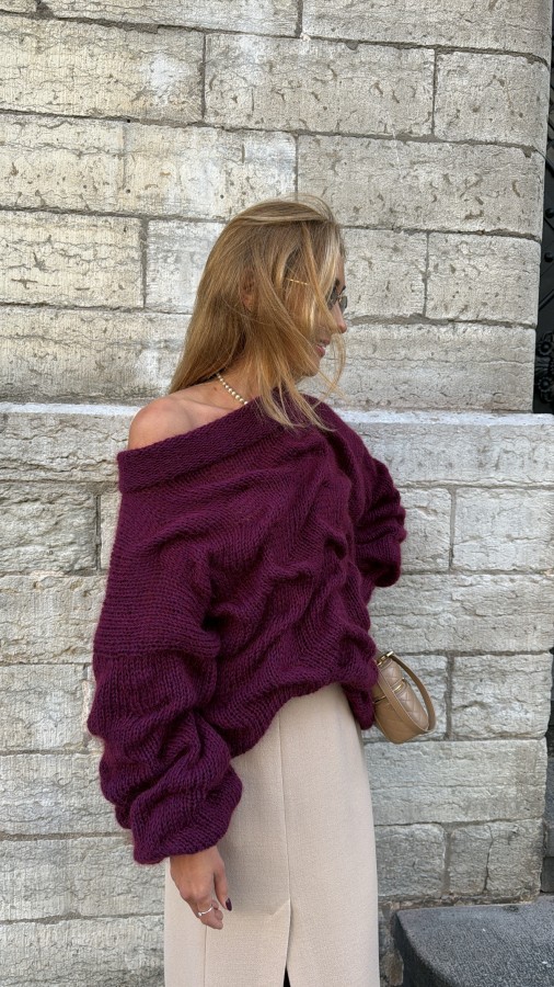 Bordeaux Waves - Sweater 
