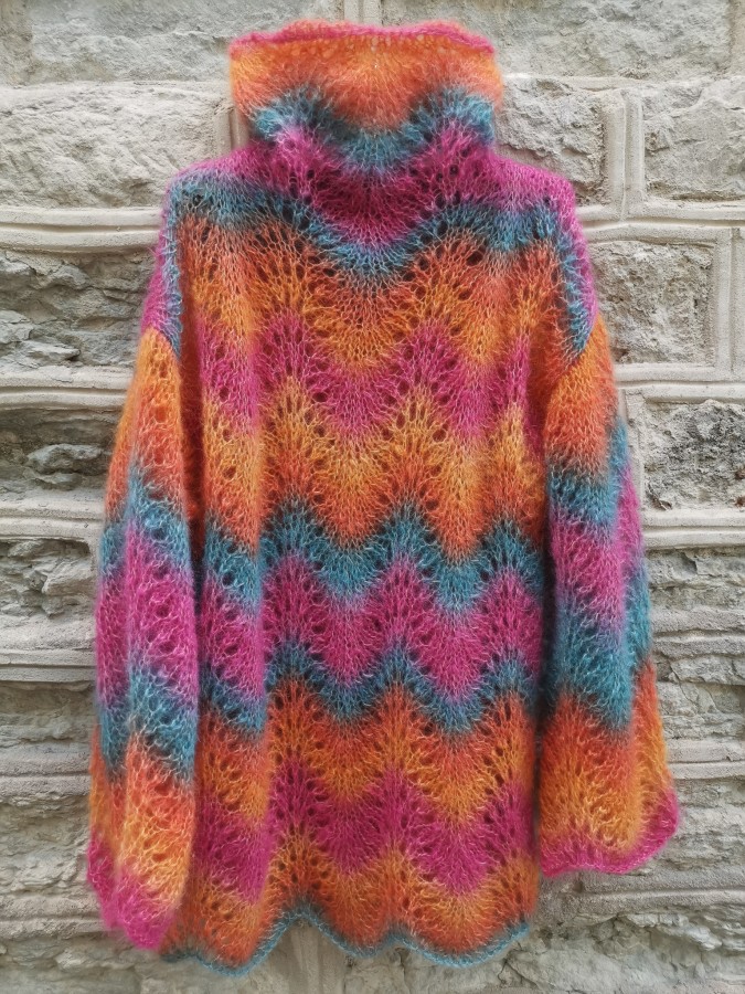 Berry Mandala - Sweater Berry Mandala - Sweater