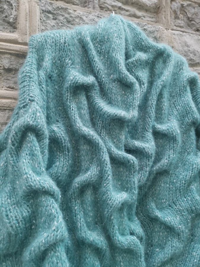 Ocean Waves - Cardigan