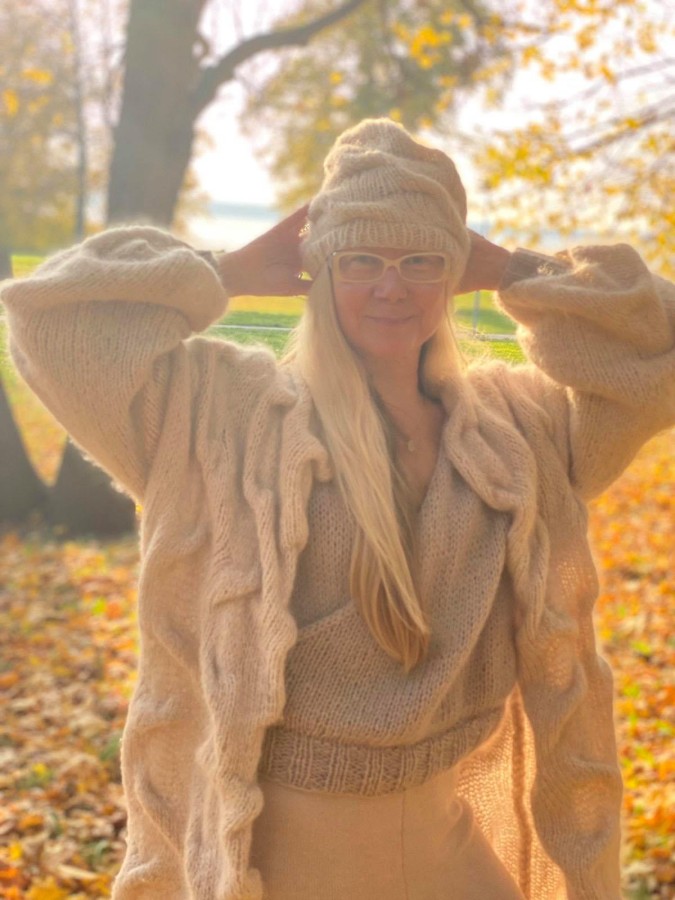 Pearl Waves - Hat, Snood & Gloves Set